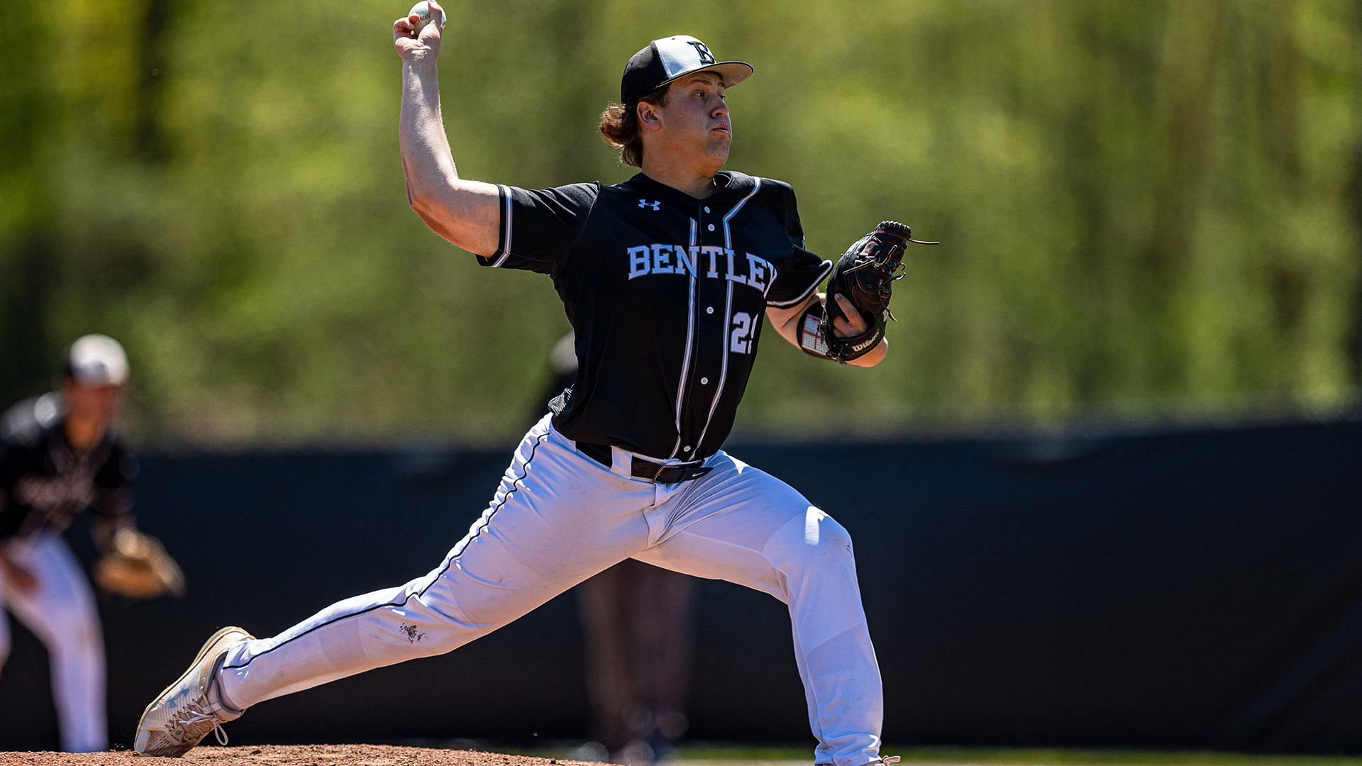 Glupe throws seven shutout innings, Rizzuto homers to beat Saint Anselm