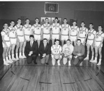 Bentley's first varsity basketball team