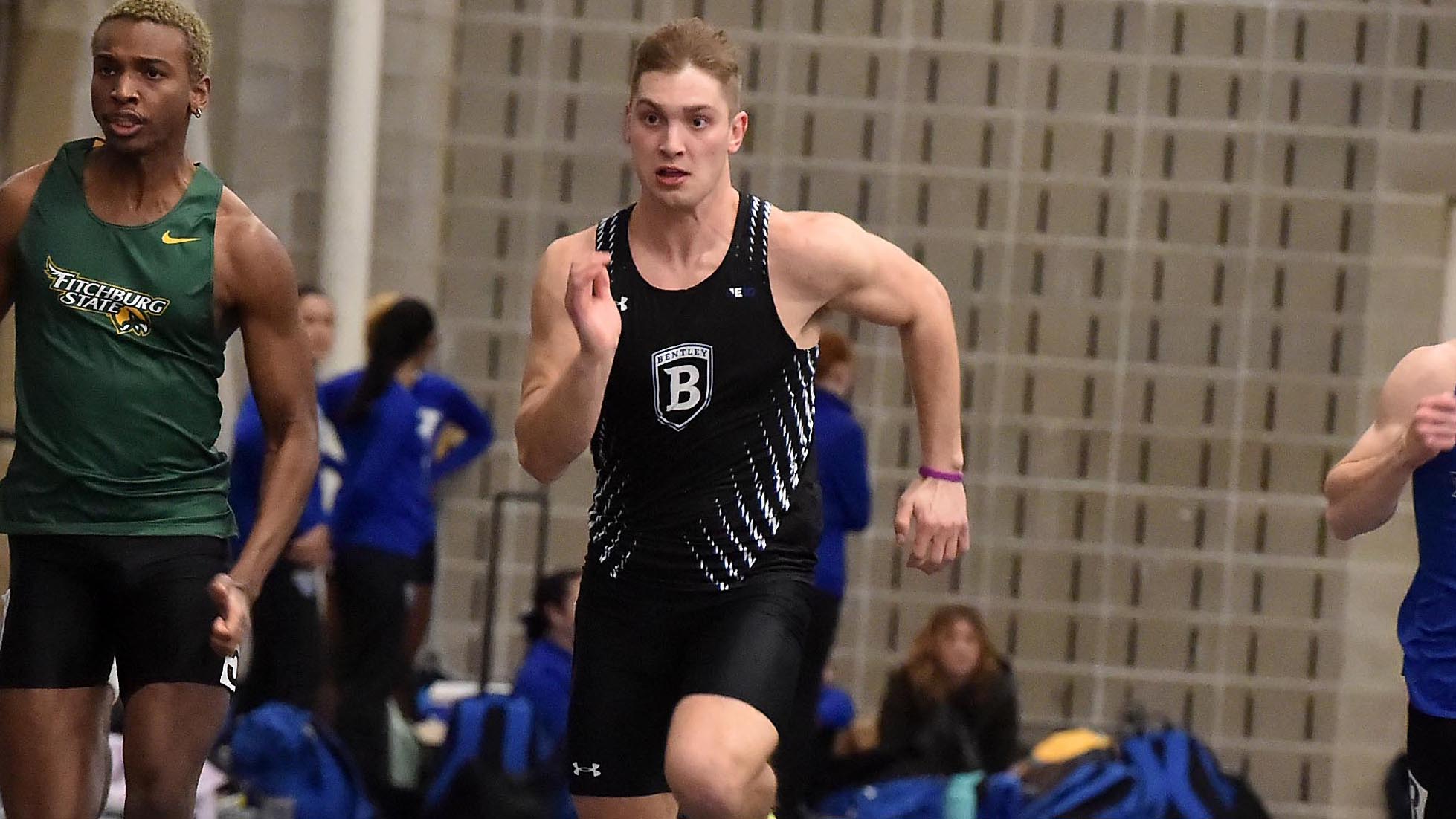 Men's Track & Field Competes at Suffolk Relays in Season Opener