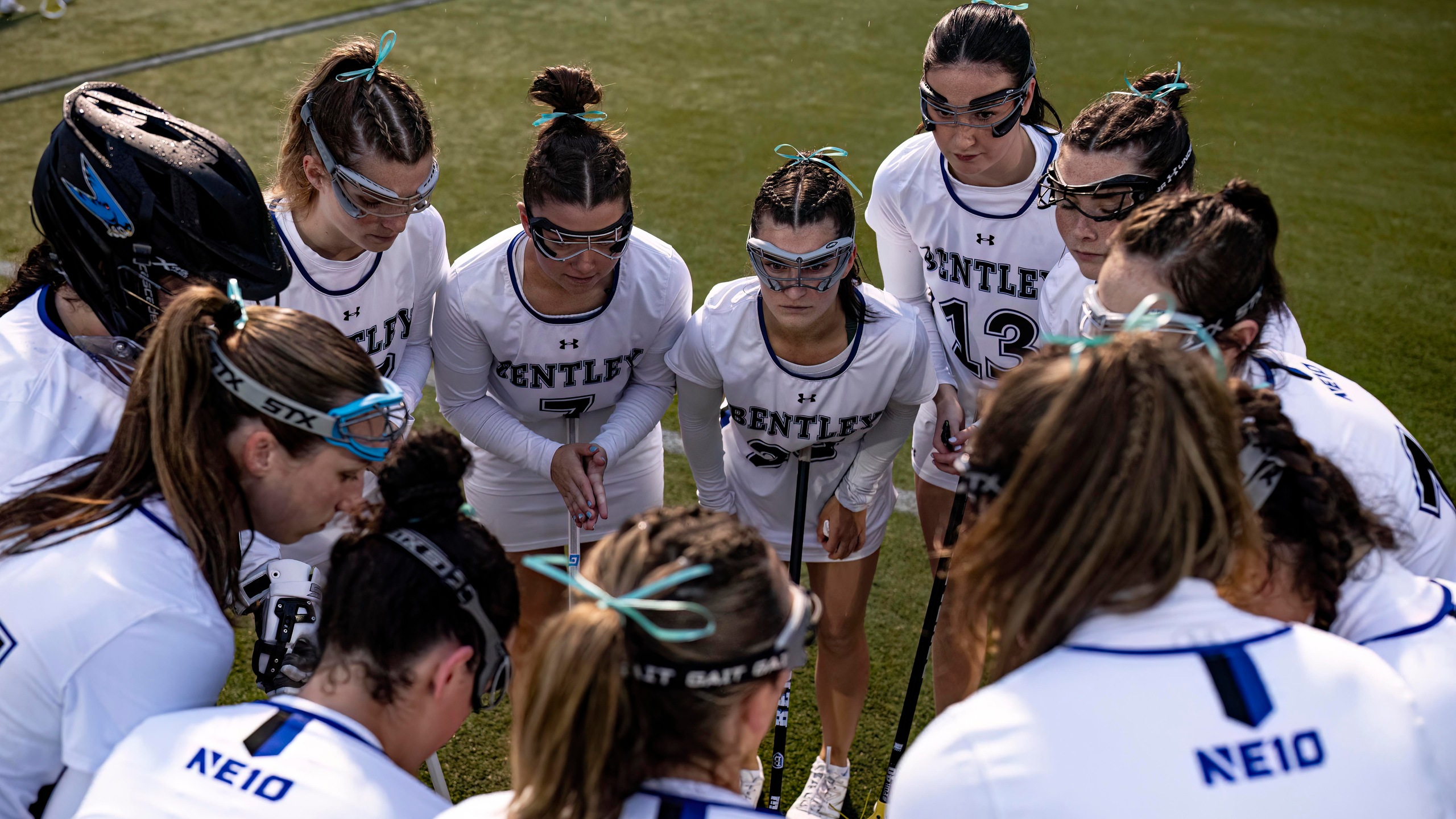 Nine Falcons Named to IWLCA Academic Honor Roll