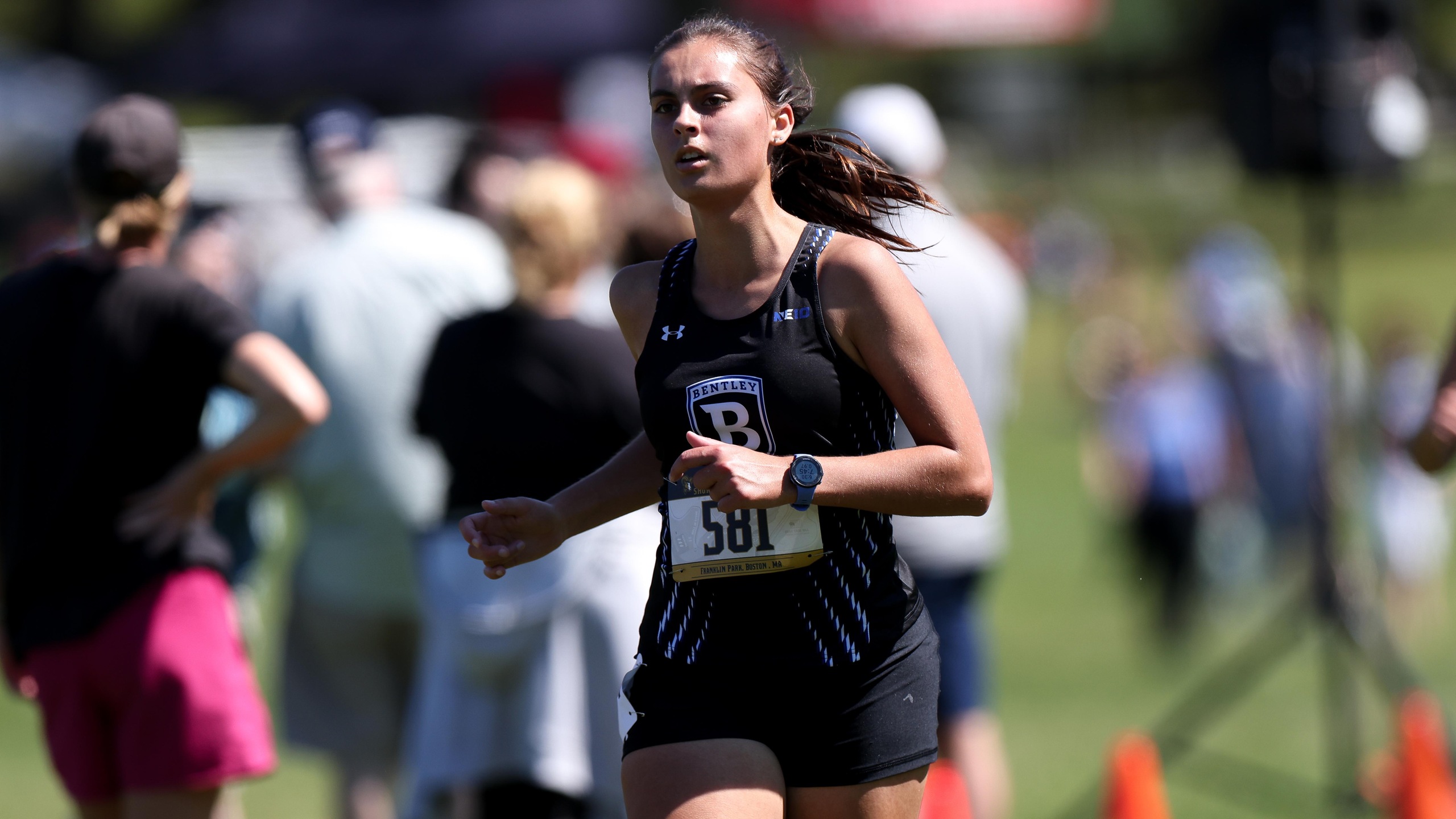 Women’s Cross Country Places at 11th at UMass Dartmouth Invitational